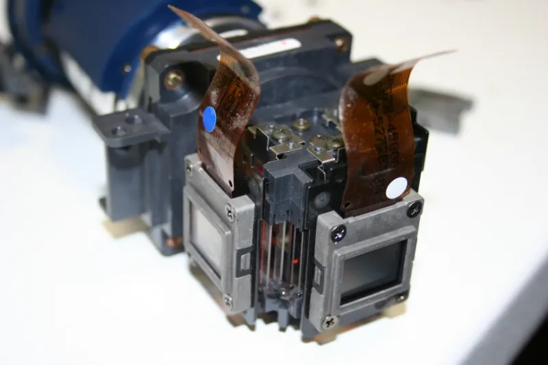 Color Fringe and the Slow Fade: Understanding LCD Projector Convergence Drift Before It Costs You